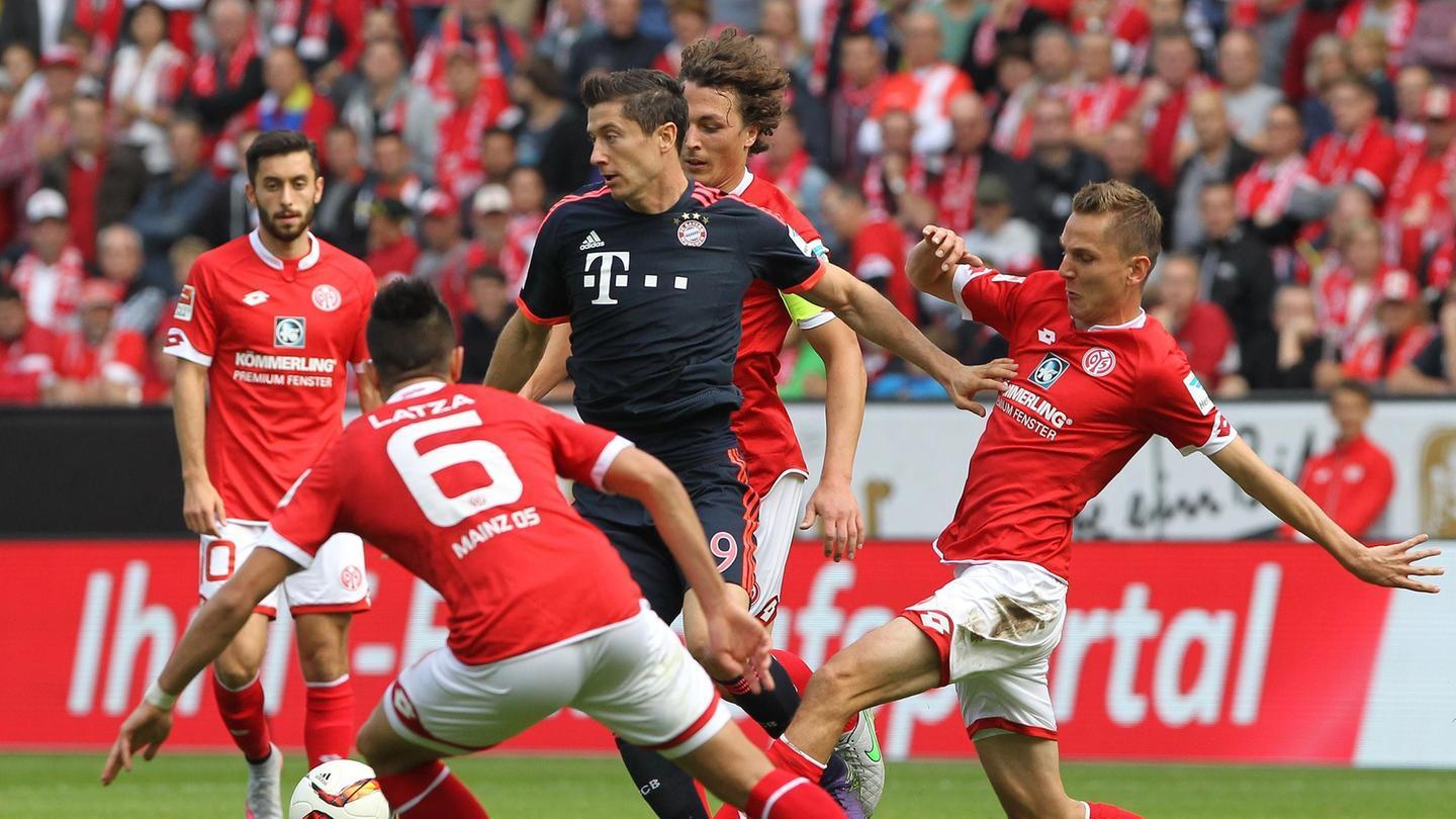 法比奥庆祝足协杯夺冠：我们是冠军，这座城市值得拥有这一刻（法比奥庆贺足协杯加冕：我们是冠军，这座城市值得这荣耀时刻）