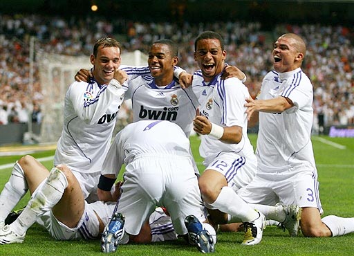 梅总监!旧将：梅西不会回诺坎普踢球，他更适合担任巴萨体育总监（巴萨旧将：梅西不会以球员身份重返诺坎普，更适合出任俱乐部体育总监）