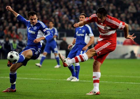 阿尔瓦雷斯马竞生涯欧冠进球数上双，成队史第三人（阿尔瓦雷斯欧冠为马竞进球上双，位列队史第三）