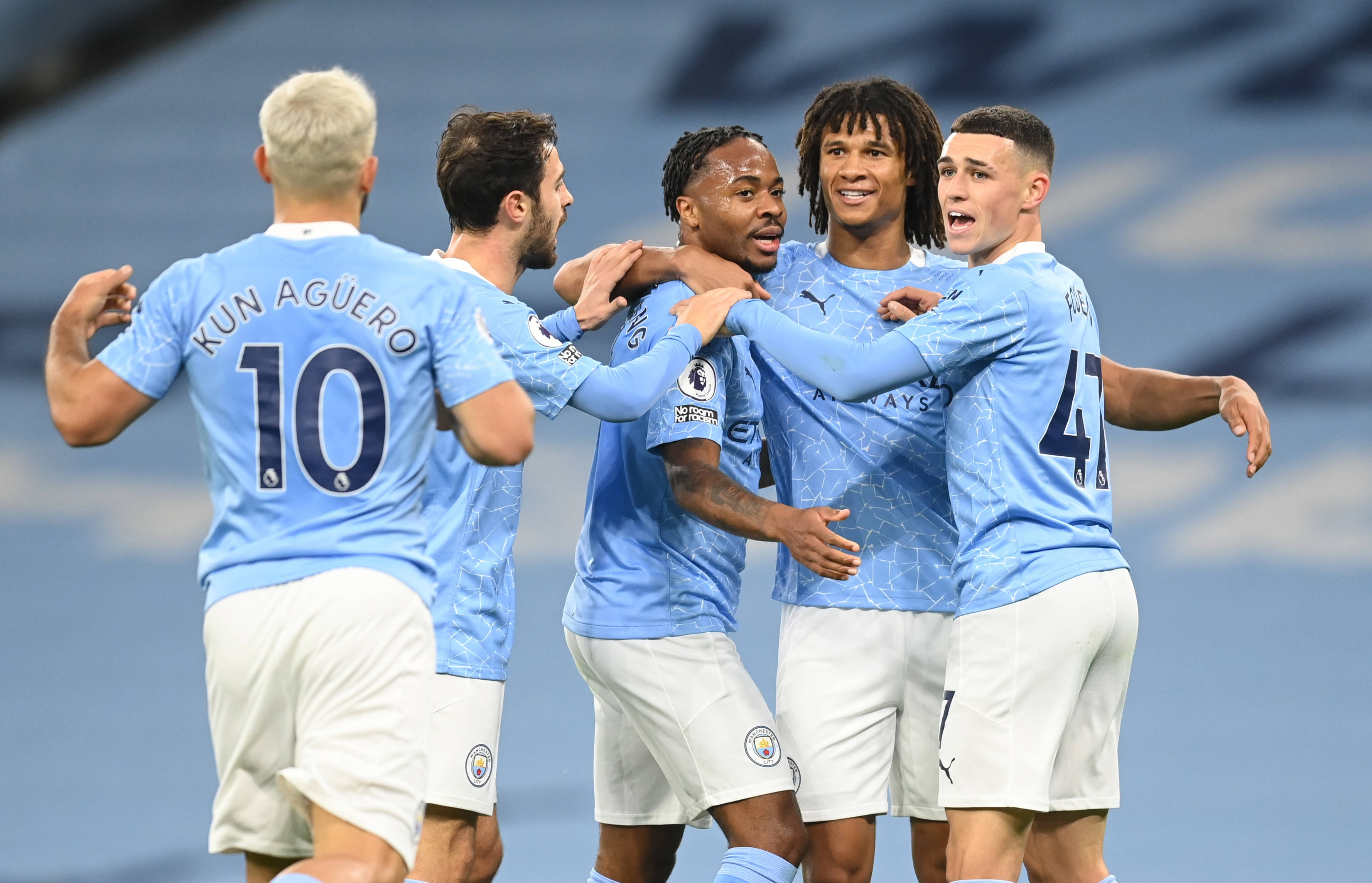 湖人惨败马刺，里夫斯和斯玛特说到点上了，詹姆斯还能重拾状态（惨负马刺！里夫斯、斯玛特点破症结，詹姆斯还能回勇？）