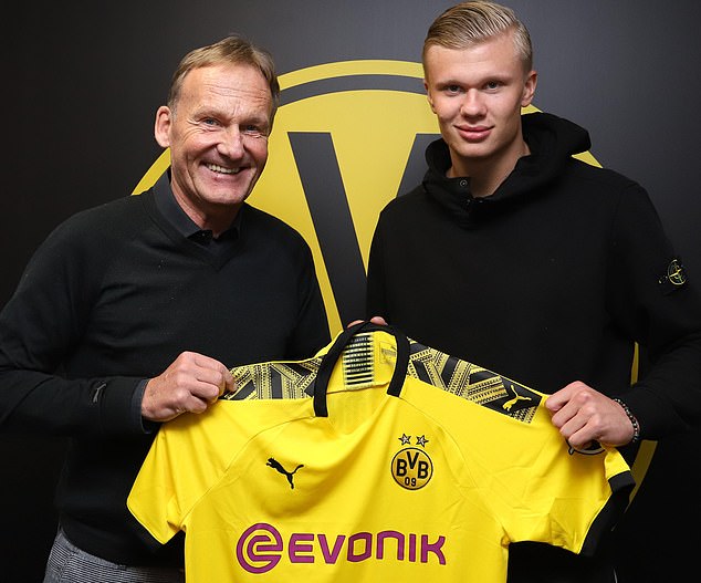 胡荷韬：身体状态慢慢调整过来了，明年朝更好的目标努力