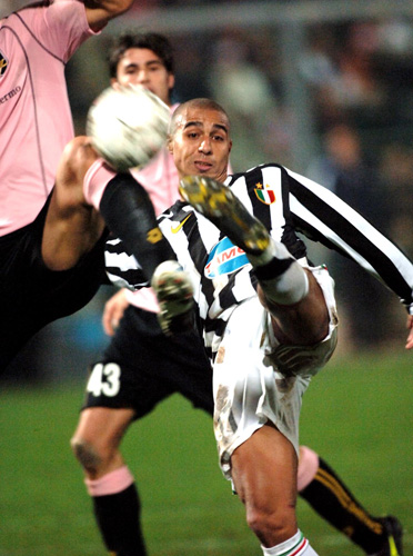 动漫展示欧冠新一轮第一比赛日的结果：（动画盘点欧冠新一轮首个比赛日赛果）