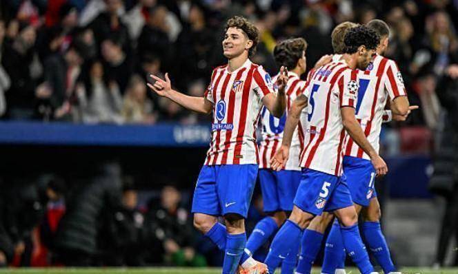 半场战报：米兰0-0拉齐奥，迈尼昂献神扑，红黑军团0射正（半场简报：米兰与拉齐奥互交白卷，迈尼昂神勇扑救，红黑军团零射正）