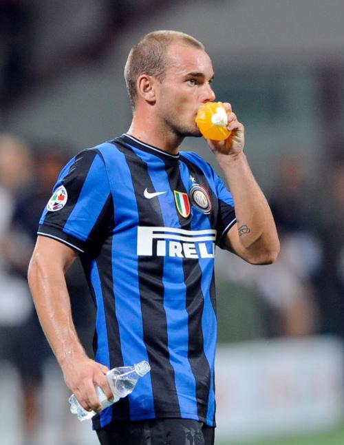 加斯佩里尼：没想到能排名榜首；谈论意甲冠军？我们不谈目标（加斯佩里尼：意外登顶；意甲争冠？暂不设目标）