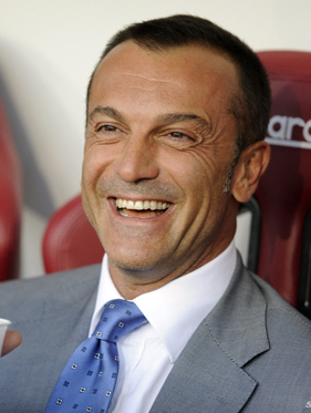 让二追三，米兰终结客战都灵四场不胜&三连败（先丢两球连进三球，米兰客场对都灵终结四场不胜并止三连败）